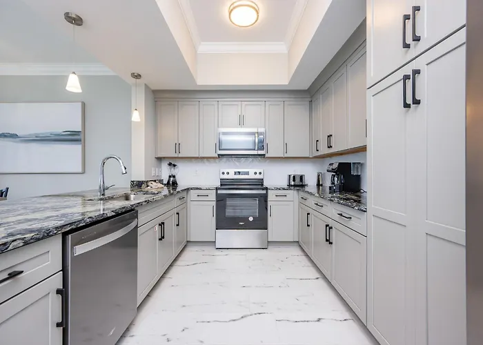 Apartment Phoenix Ii 1503